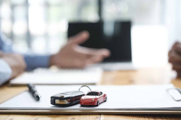 Assurance auto : les avantages de recourir à un comparateur d'assurances