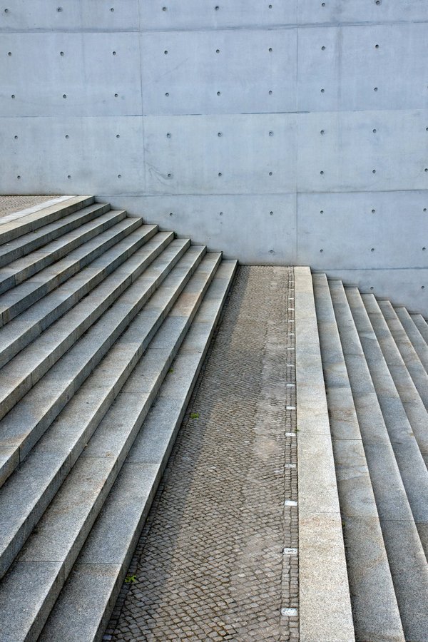 Bétons spéciaux et durables : une application facile et un séchage plus vite