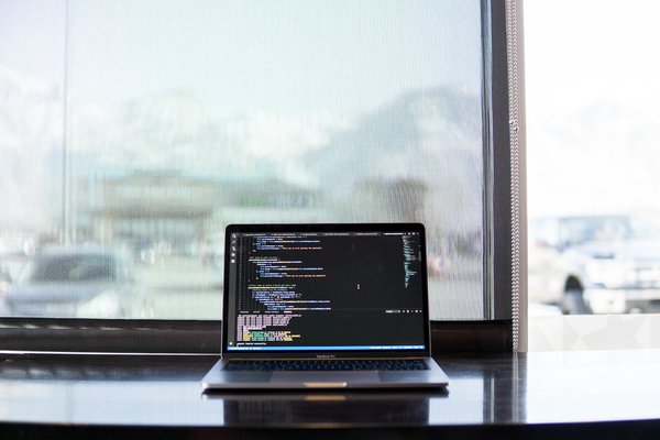 Maîtriser le C++: Les secrets de la programmation procédurale, orientée objet et générique